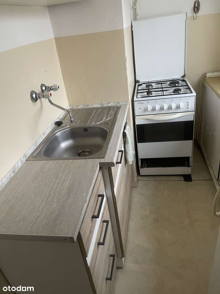 Sprzedam mieszkanie 2-pok-37,5m-do remontu, IVp, balkon, widna kuchnia-9