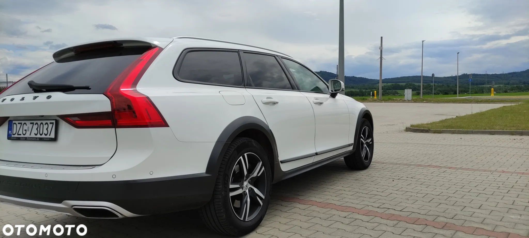 Volvo V90 Cross Country D4 AWD Geartronic - 9