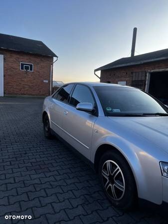 Audi A4 2.0 FSI - 2