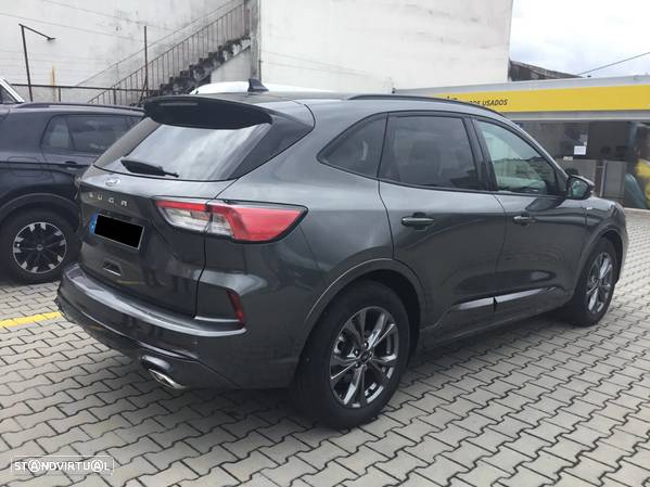 Ford Kuga 1.5 EcoBoost ST-Line - 4