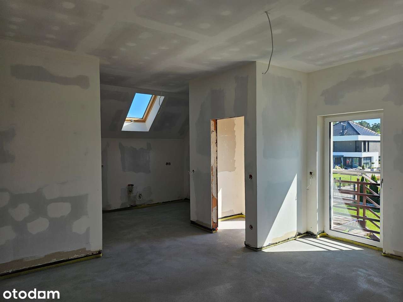 Apartament- 4 pokoje z własnym ogrodem w Lędzinach - Pełny obrazek: 5/9