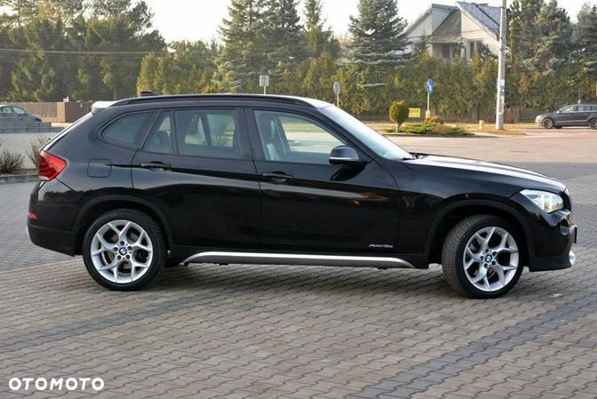 BMW X1 xDrive18d Sport Line - 11