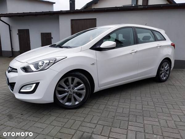 Hyundai I30 i30cw 1.4 Style - 37