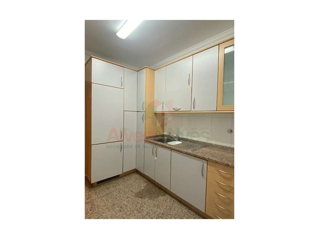 Apartamento T2 - Box Fechada -Maia - Grande imagem: 4/8