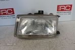 Farol VW Caddy de 1999 - 2