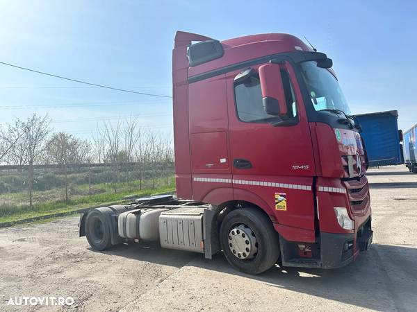 Mercedes-Benz ACTROS - 3