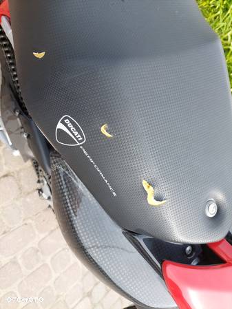 Ducati Hypermotard - 11