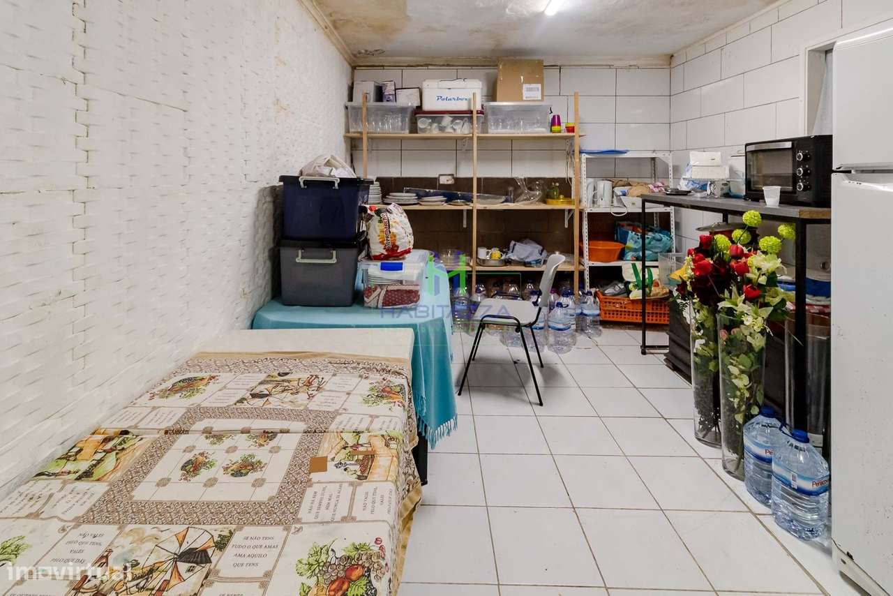 Espaço comercial de 323 m2, em Lagos-11