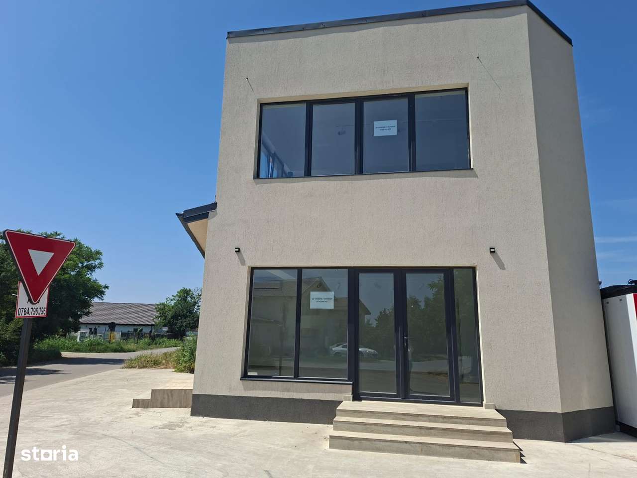 Spatiu Comercial /Com.Berceni /Comision 0% - Imagine principală: 4/9