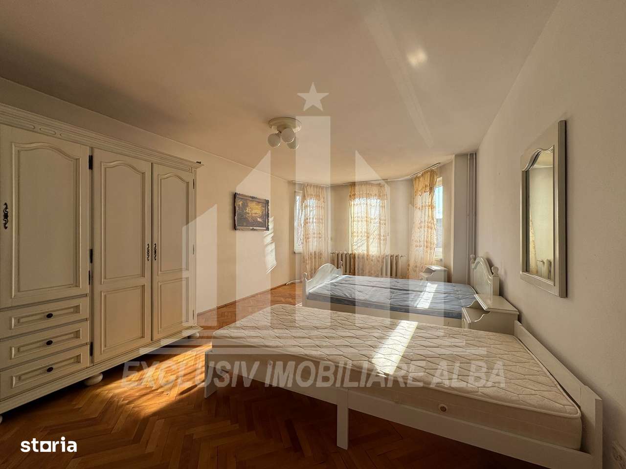 Casa individuala | Pensiune | 320 mp | 750 mp teren | Cetate-8