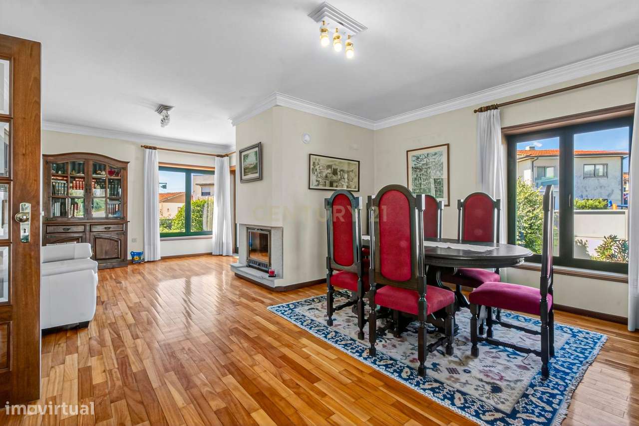 Moradia T4 com Vista Mar, Sala panorâmica e garagem em Vila Nova de Ga - Grande imagem: 4/60