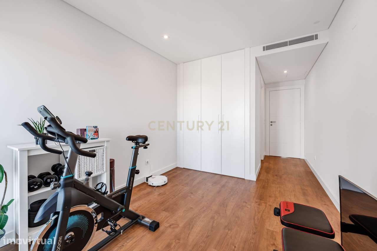 PINUS URBAN GARDEN | DUPLEX DE EXCEÇÃO COM PISCINA PRIVATIVA E TERRAÇO-25