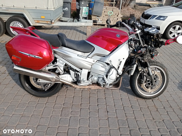 Yamaha FJR - 11