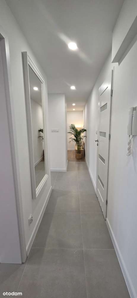 2 pokojowy apartament z dużą loggią po generalnym remoncie Szombierki-12