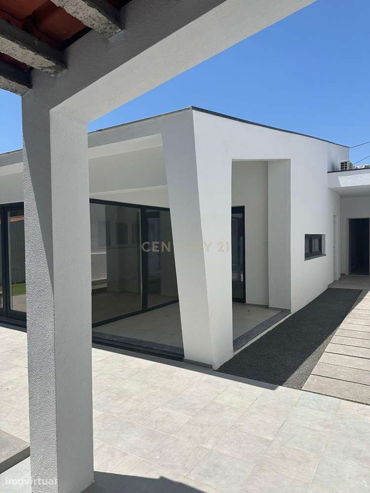 Moradia Térrea de Excelência no Alto do Índio – Conforto, Elegância e-3