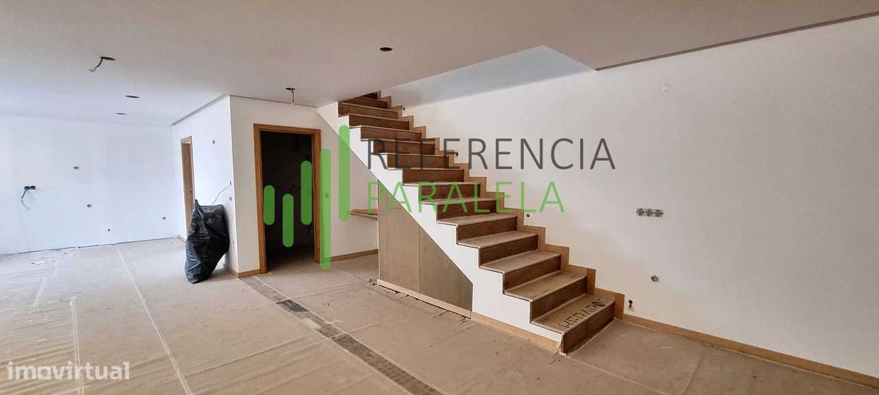 Moradia V3 com jardim-5