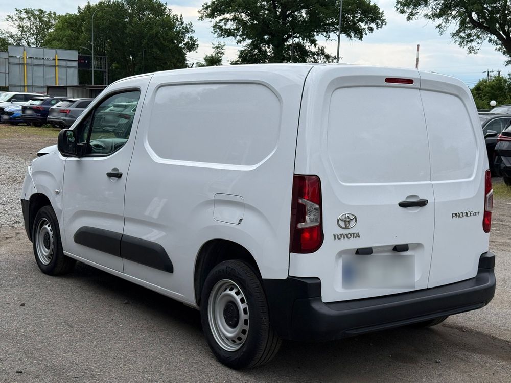 Toyota Proace City 2023
