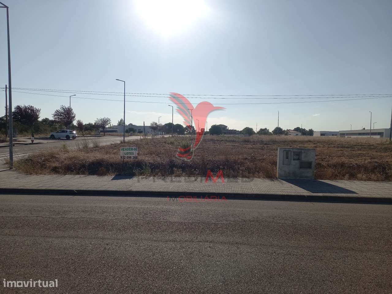 Lote para Construção de Moradia - Grande imagem: 2/5