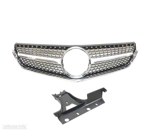 GRELHA DIANTEIRA PARA MERCEDES W207 LOOK DIAMOND 09-13 CROMADO - 2