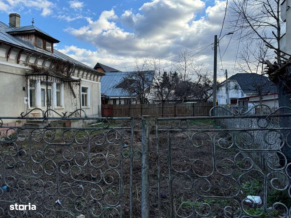 Casa de vanzare in Bacau, Ultracentral, Str. Vasile Alecsandri - Imagine principală: 4/8