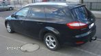 Ford Mondeo 2.0 TDCi Ghia - 11