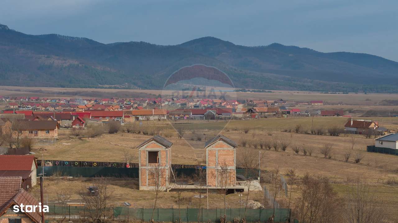 COMISION 0% Casă Individuala La Rosu cu teren de 4000 mp in Crizbav - Imagine principală: 3/20