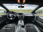 Audi Q7 - 25