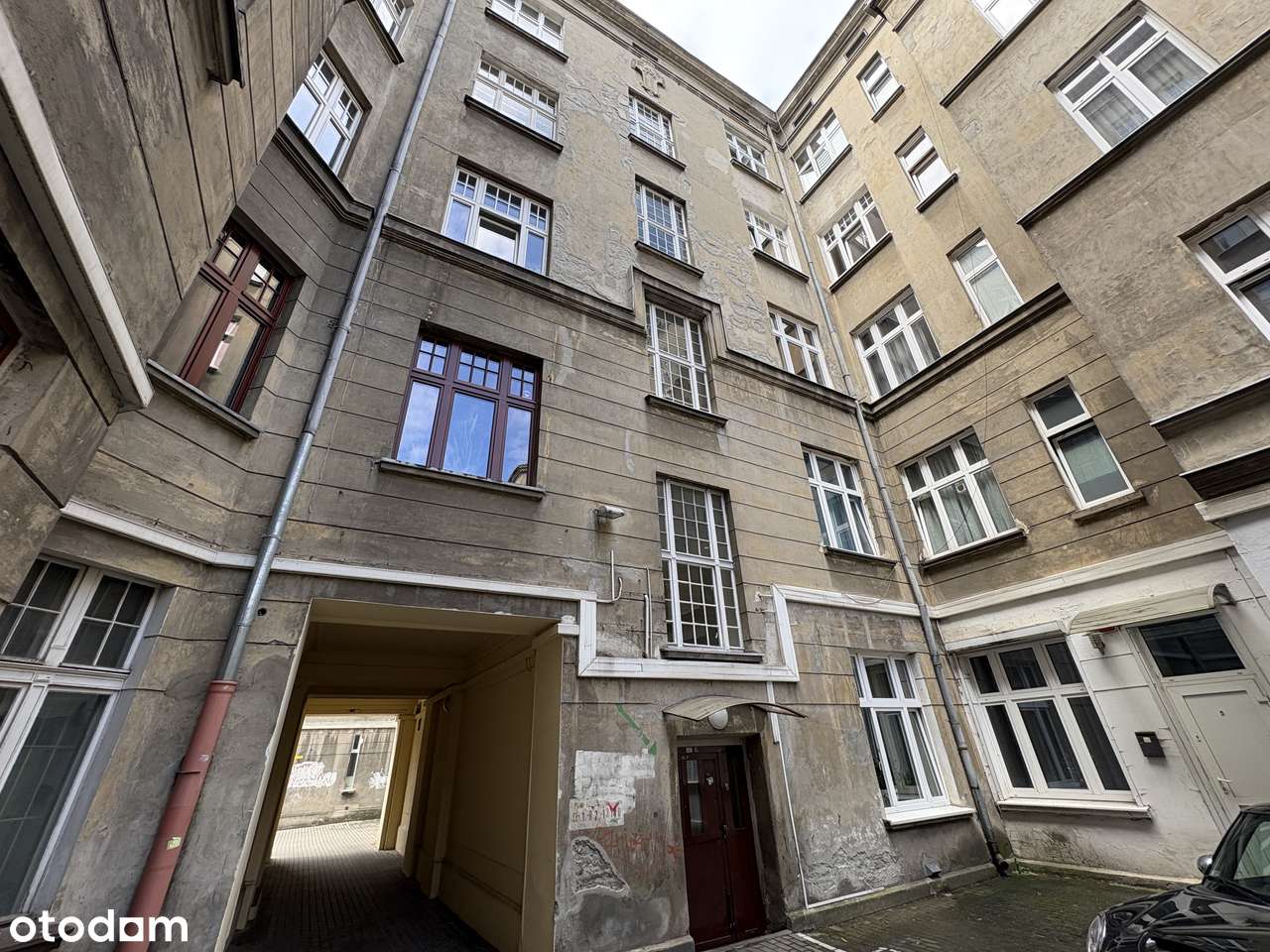 Mieszkanie w centrum 136,61 m2, 4 pokoje, kamienica ul. Piotrkowska-17