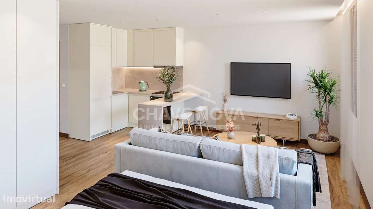 Apartamento " T0+1 " . Senhora da Hora - Brevemente . Prox. ao Metro .-1