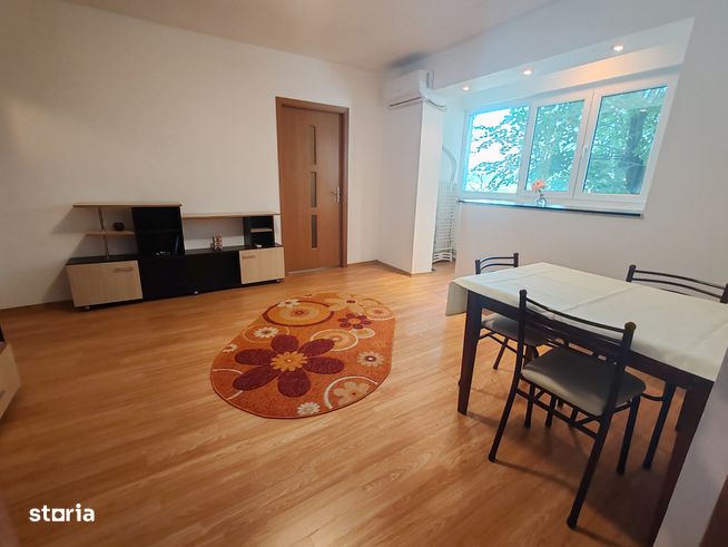 Apartament 3 camere Craiovei, etaj 2, centrala, mobilat-0