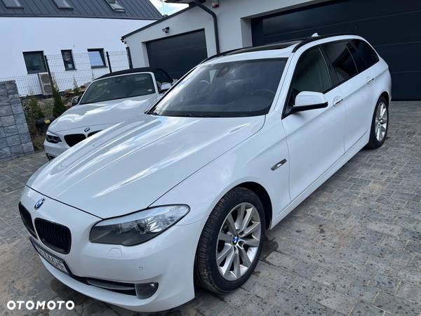 BMW Seria 5 530d xDrive Luxury Line - 2