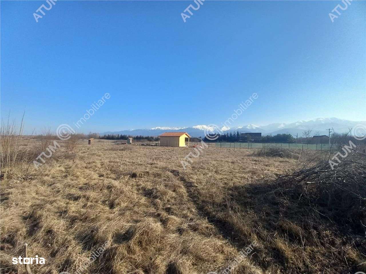 Teren intravilan 1000 mp pe Valea Avrigului la drum asfalta - Imagine principală: 4/8