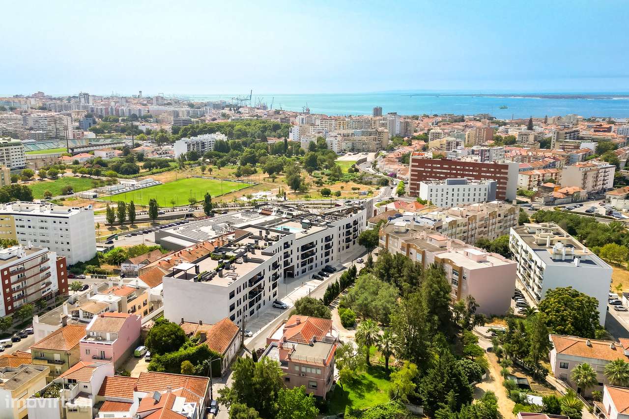 Apartamento T1 Novo em Setúbal-29