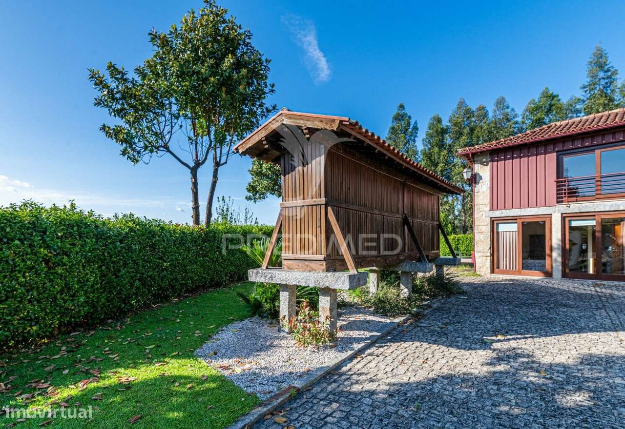 Duas QUINTAS, com exploração agrícola e Turismo Rural; - Grande imagem: 5/40