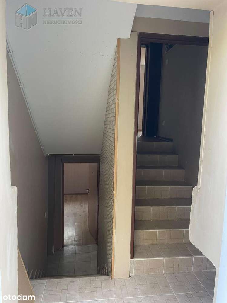 Przestronny dom z potencjałem - Pełny obrazek: 5/19