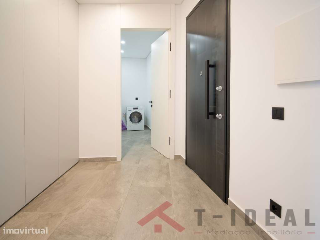 Apartamento T3 no Centro da Lourinhã-40