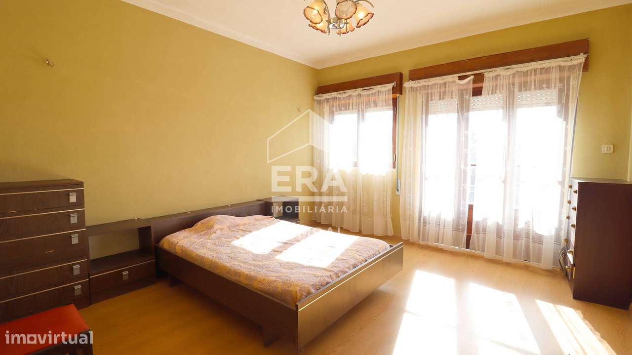 Moradia T5, localizada em Pelmá, Alvaiazere-10