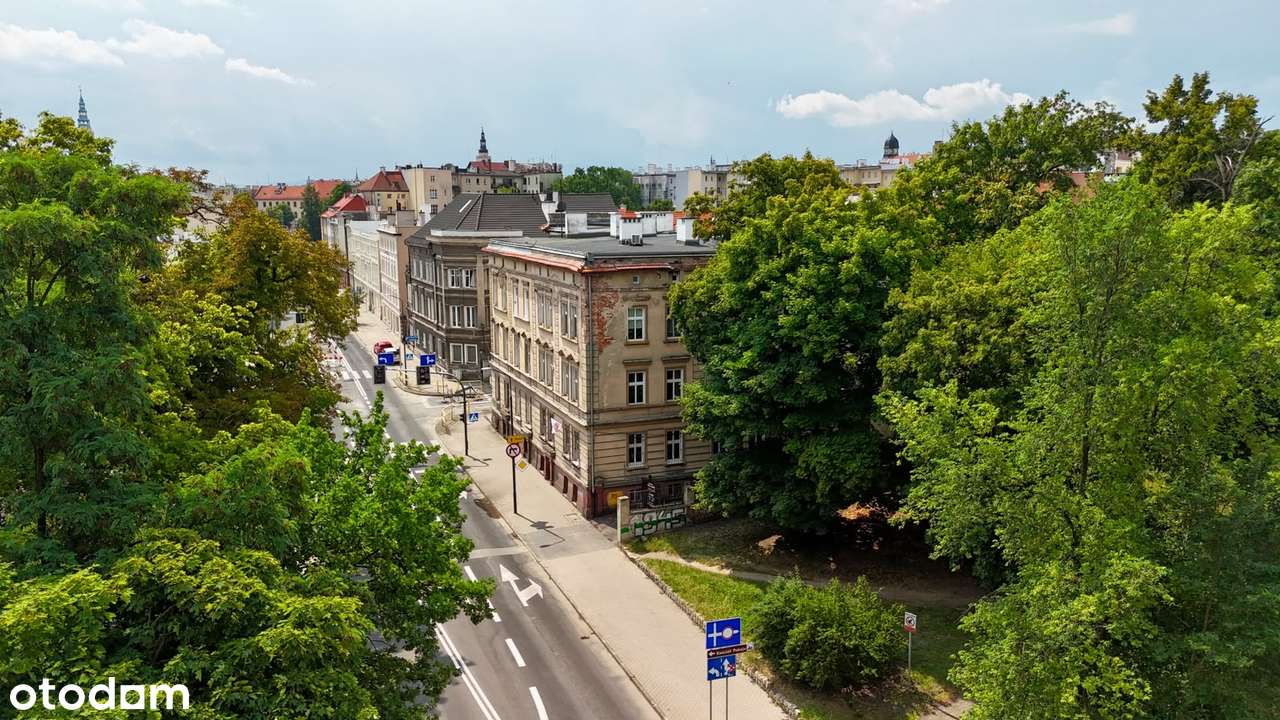 ***CałePiętroKamienicy*PierwszePiętro*PotencjałNa3mieszkania***