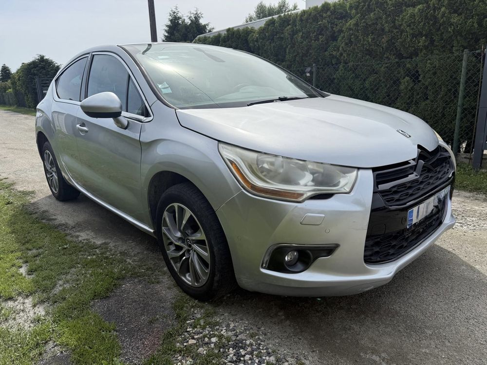 Citroën DS4 1.6 e-HDi SoChic MCP 2011