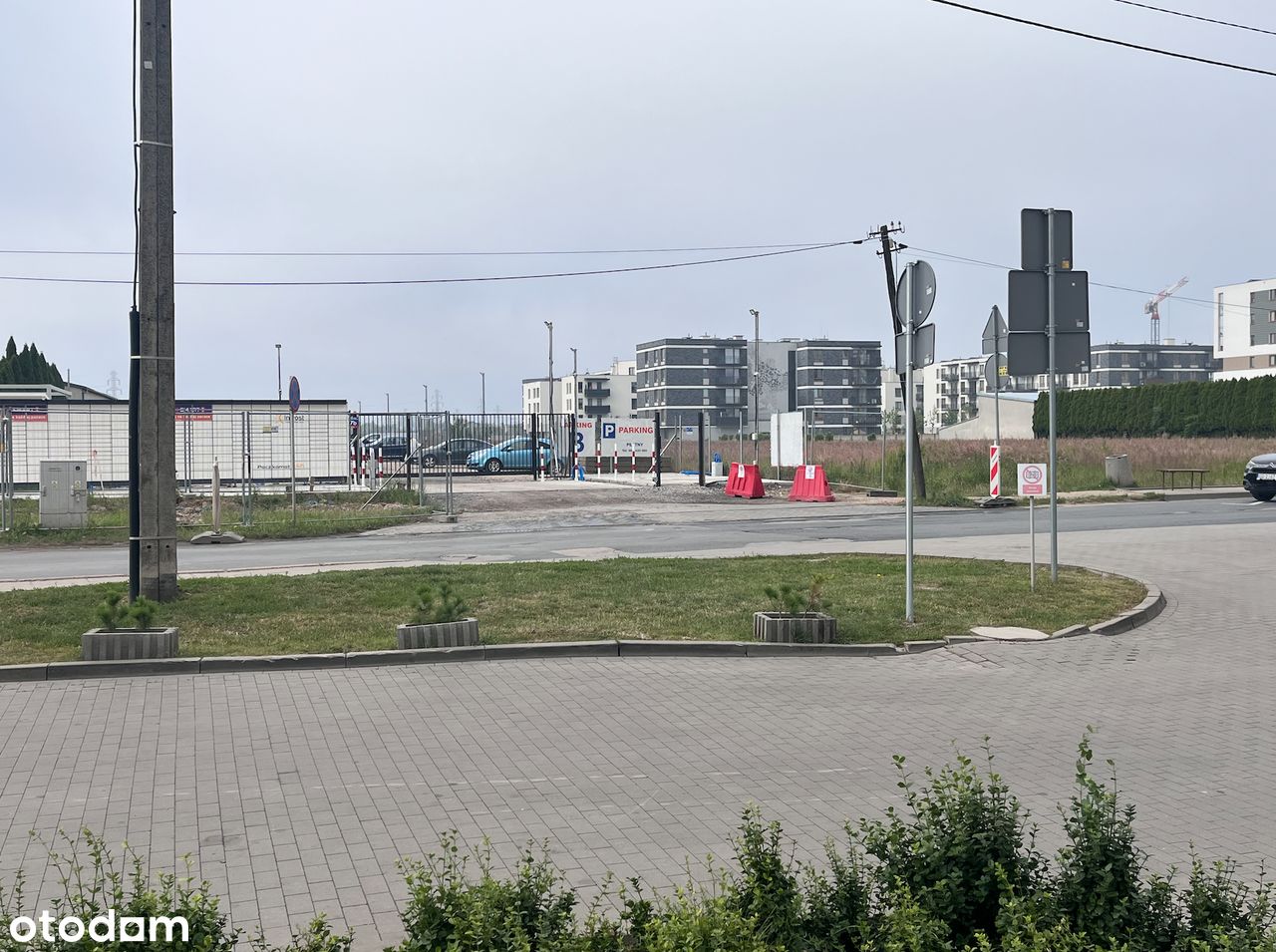 punkt usługowy - Pełny obrazek: 1/2