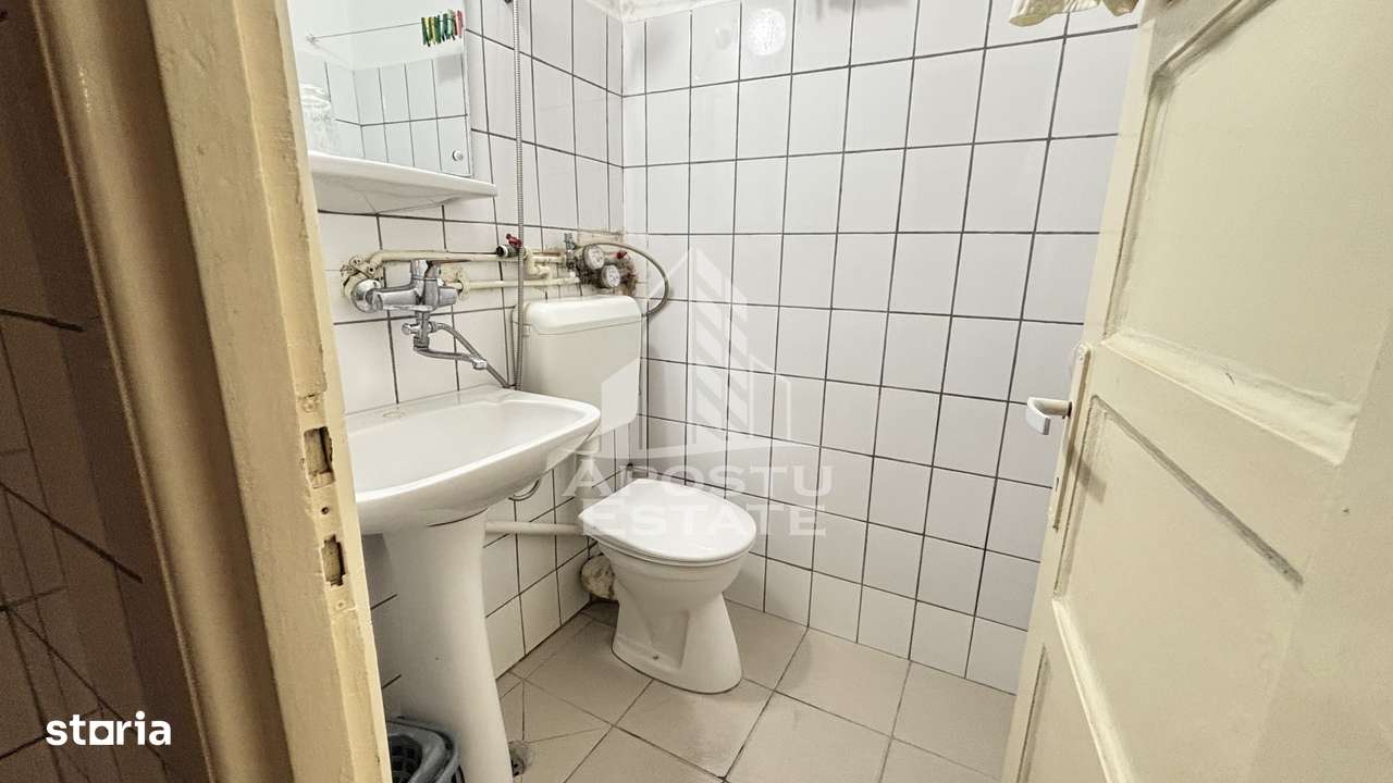 Garsoniera in Complexul Studentesc, etaj intermediar, ideal investitie - Imagine principală: 5/5