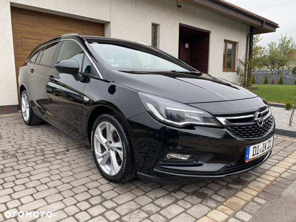 Opel Astra 1.4 Turbo Innovation - 1