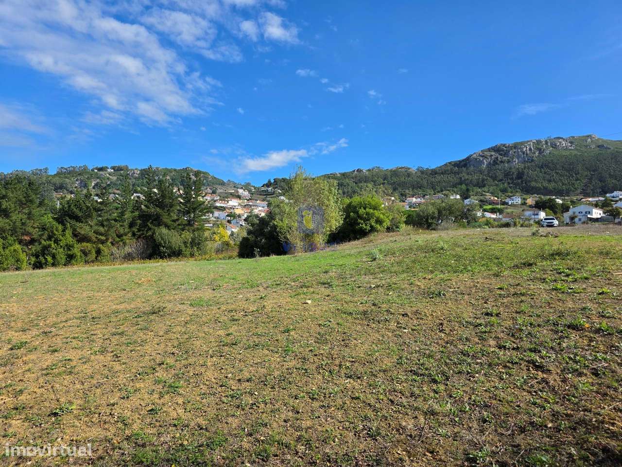 Viabilidade de construção de 5.253m2 em 12.000m2 de terreno - em Cadav-13