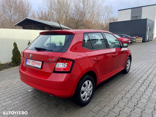 Skoda Fabia 1.0 MPI Ambition - 4