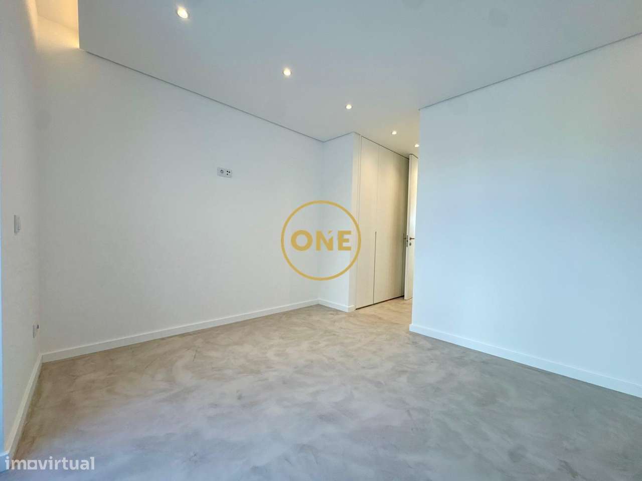 Moradia NOVA T3+1 | 330 m2 | Piscina | PRAIA | Francelos-30