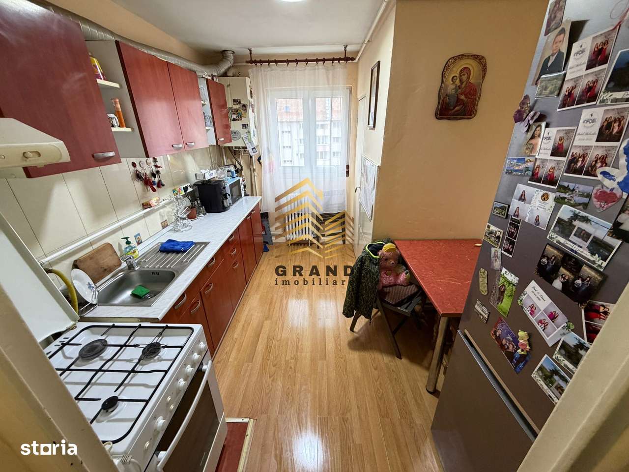 APARTAMENT DE VANZARE | ZONA SANOVIL SUS | 57 MP-10