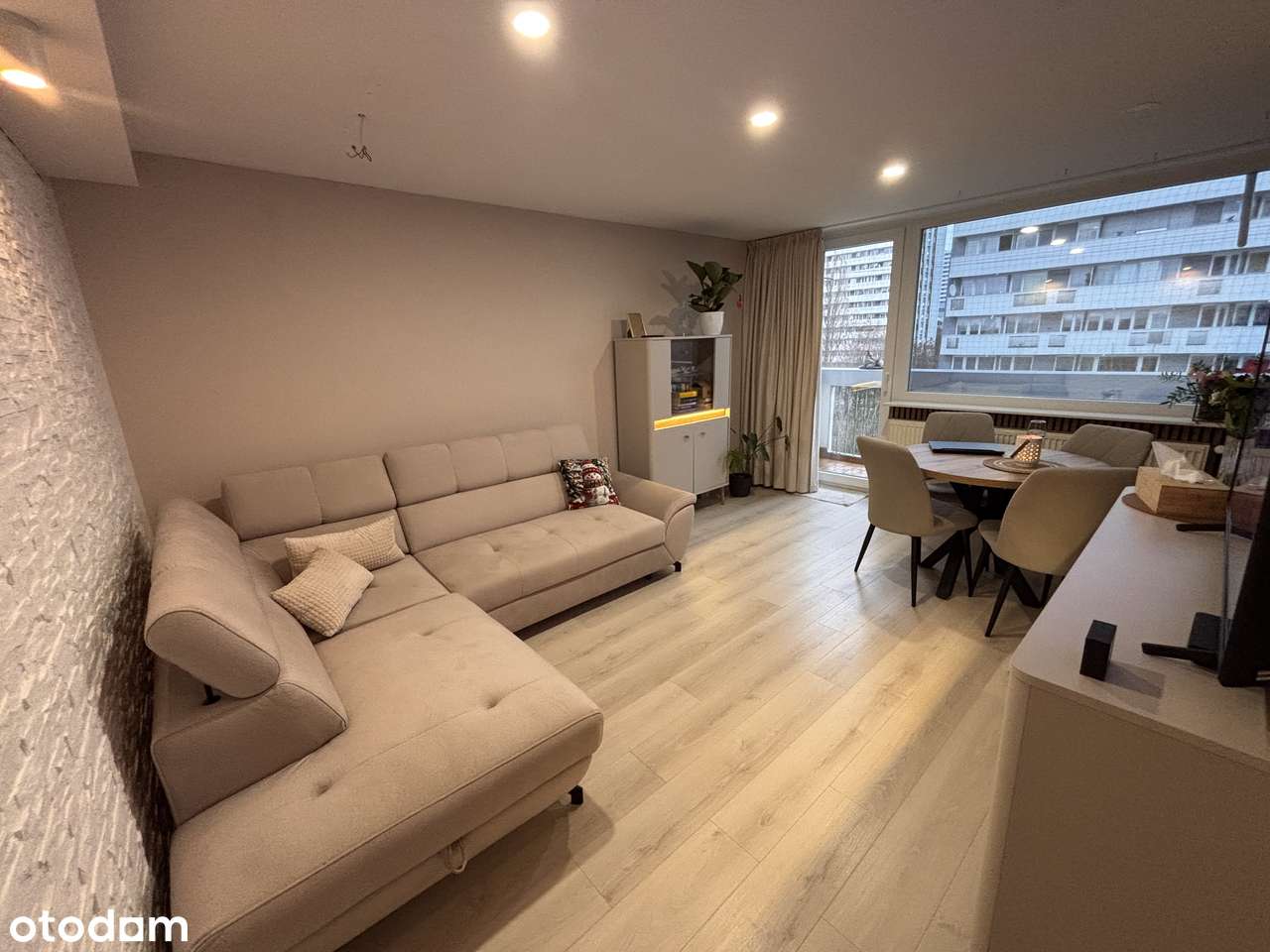 Przestronne mieszkanie po remoncie, klima, nowa stolarka, bezpośrednio - Pełny obrazek: 3/19