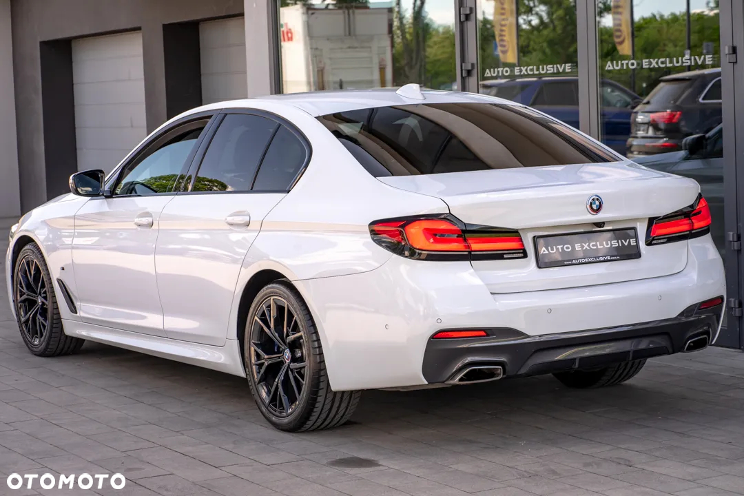 BMW Seria 5 530d mHEV M Sport sport - 16