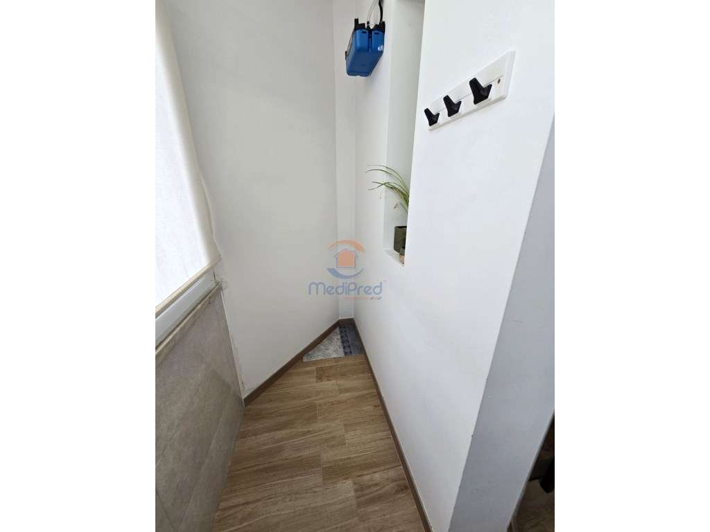Apartamento T2 com Arrecadação | Olival Basto, Odivelas-4