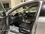 Volkswagen Passat 1.4 TSI Comfortline - 12